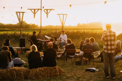 Sfeer bij zonsondergang